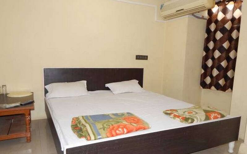 Hotel Anusha Lodging and Boarding, Nashik 3
